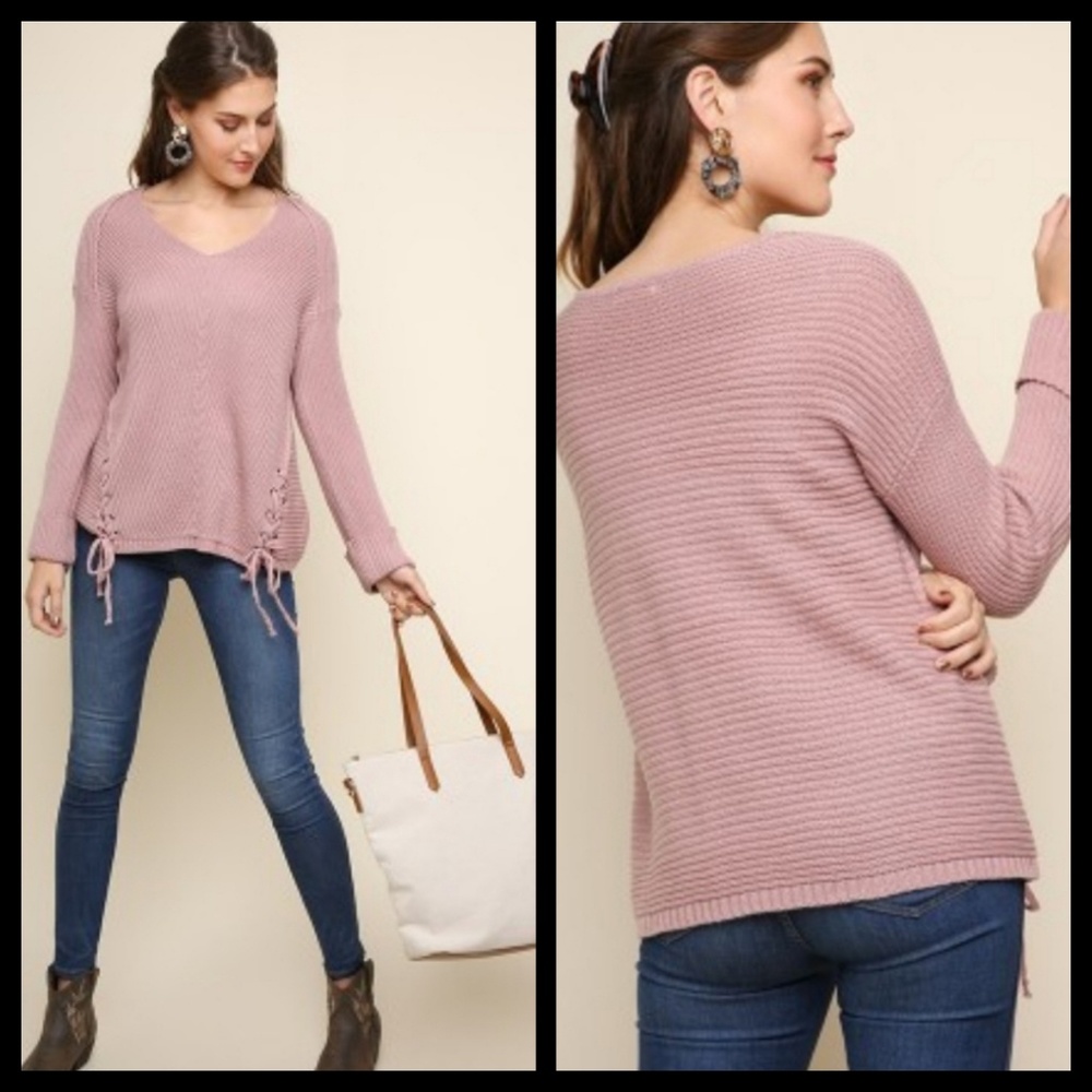 UMGEE What's Not to Love? Lace-Up Accents, too!
